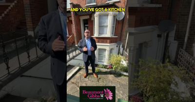 COMING TO THE MARKET SOON IS THIS ONE BEDROOM MAISONETTE FOR SALE IN HERBERT ROAD, SE18. £250,000.