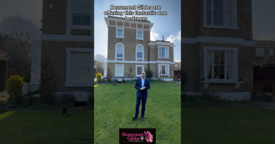 COMING TO THE MARKET SOON IS THIS STUNNING 1 BEDROOM FLAT IN WOODHILL, WOOLWICH, SE18, FOR £370,000.