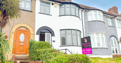 COMING TO THE MARKET IS THIS EXTENDED 4 BEDROOM HOUSE IN MOORDOWN, SE18, GUIDE PRICE £550-575,000.