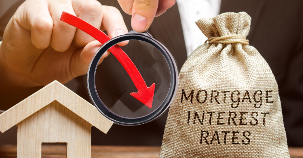What are interest and mortgage rates doing, and how are these impacting the housing market? ๐น