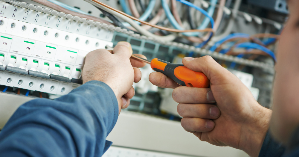 EICR and electrical safety explained π‘