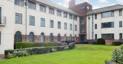 Well presented two double bedroom apartment located on the edge of Hampstead Garden Suburb...