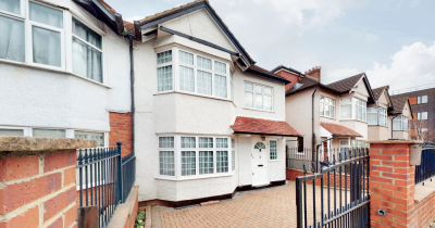 Be the first to view this 5 bedroom semi detached house in Hendon...