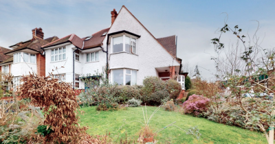 Impressive duplex style apartment in Hoop Lane, Golders Green, NW11. Available with no onward chain