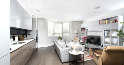 NEW INSTRUCTION!! BEAUTIFUL 2 BEDROOM, 2 BATHROOM DUPLEX APARTMENT, GOLDERS GREEN