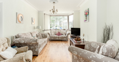 3 Bedroom Semi-Detached House In Hendon