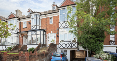 A Bright 🌞🏡🌞 2 Bed Flat In Sunny Gardens Awaits You! Book A Viewing NOW!