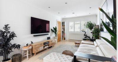 WOW 😲! CHECK OUT THIS JUST REDUCED PROPERTY IN HENDON