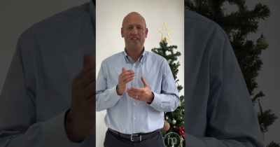 SEASONS GREETINGS! Festive Opening Hours