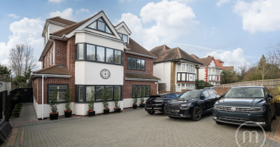 Exclusive Listing on this Spacious One-Bedroom Apartment Located On Finchley Road NW11