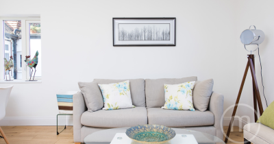 Wonderful Modern One Bed Flat On The North End Road Exclusively For Sale With Moreland!!