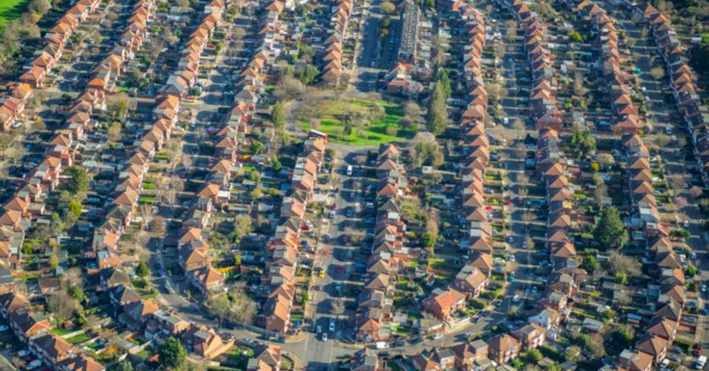 Discover Your Dream Home: Three Exceptional Houses for Sale on Golders Green Estate