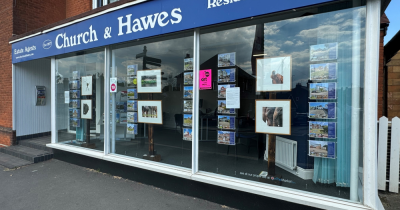 Burnham Art Trail - 22-30 June  - 43 Artists in 35 Venues Across Burnham