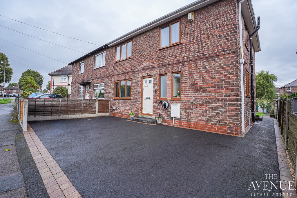 Marlborough Road, Irlam, Manchester, M44 Marlborough Road, Irlam, Manchester, M44