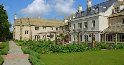 You’re Invited: Cream Tea at Lewsey Court 🍰