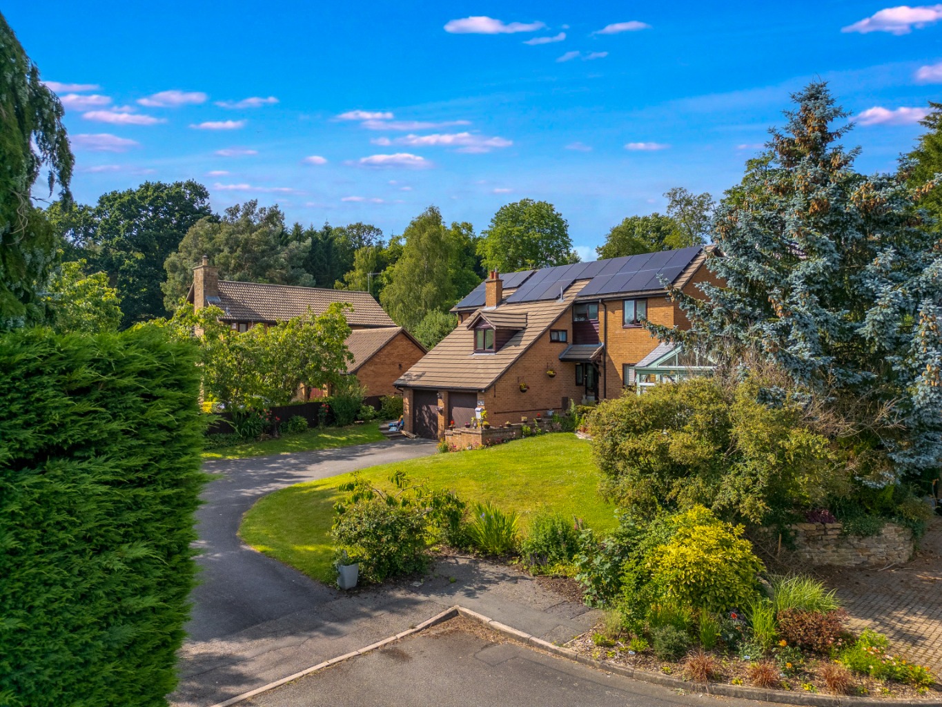 Clarkes Way, Welton, NN11 2JJ