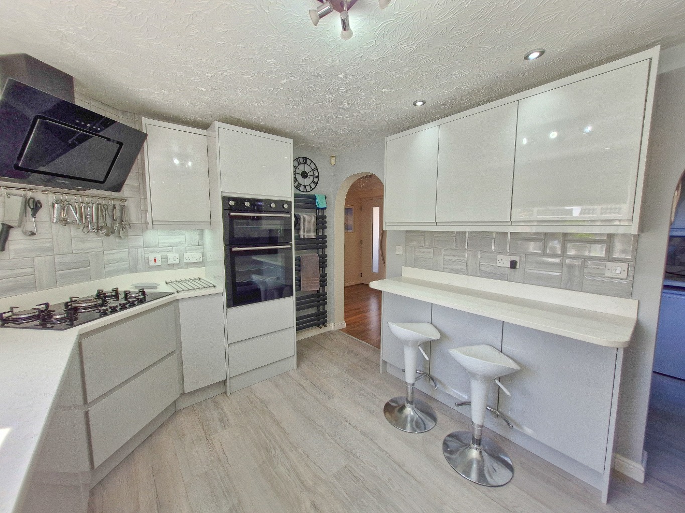 Rowallen Way, Daventry, NN11 9BS.