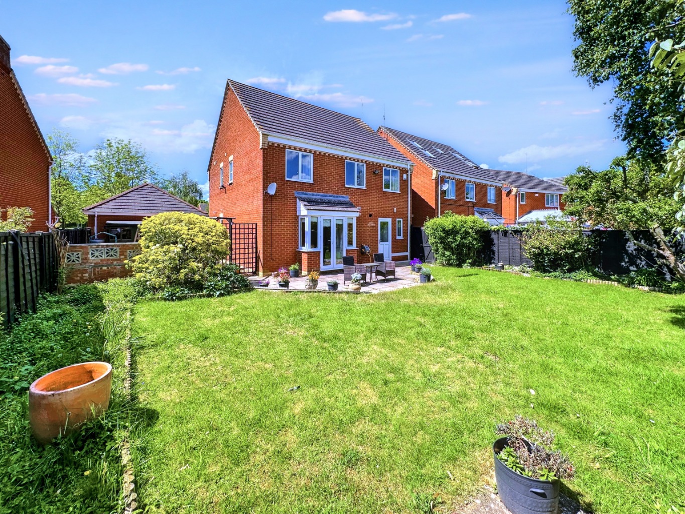 Wincely Close, Daventry, NN11 0GG