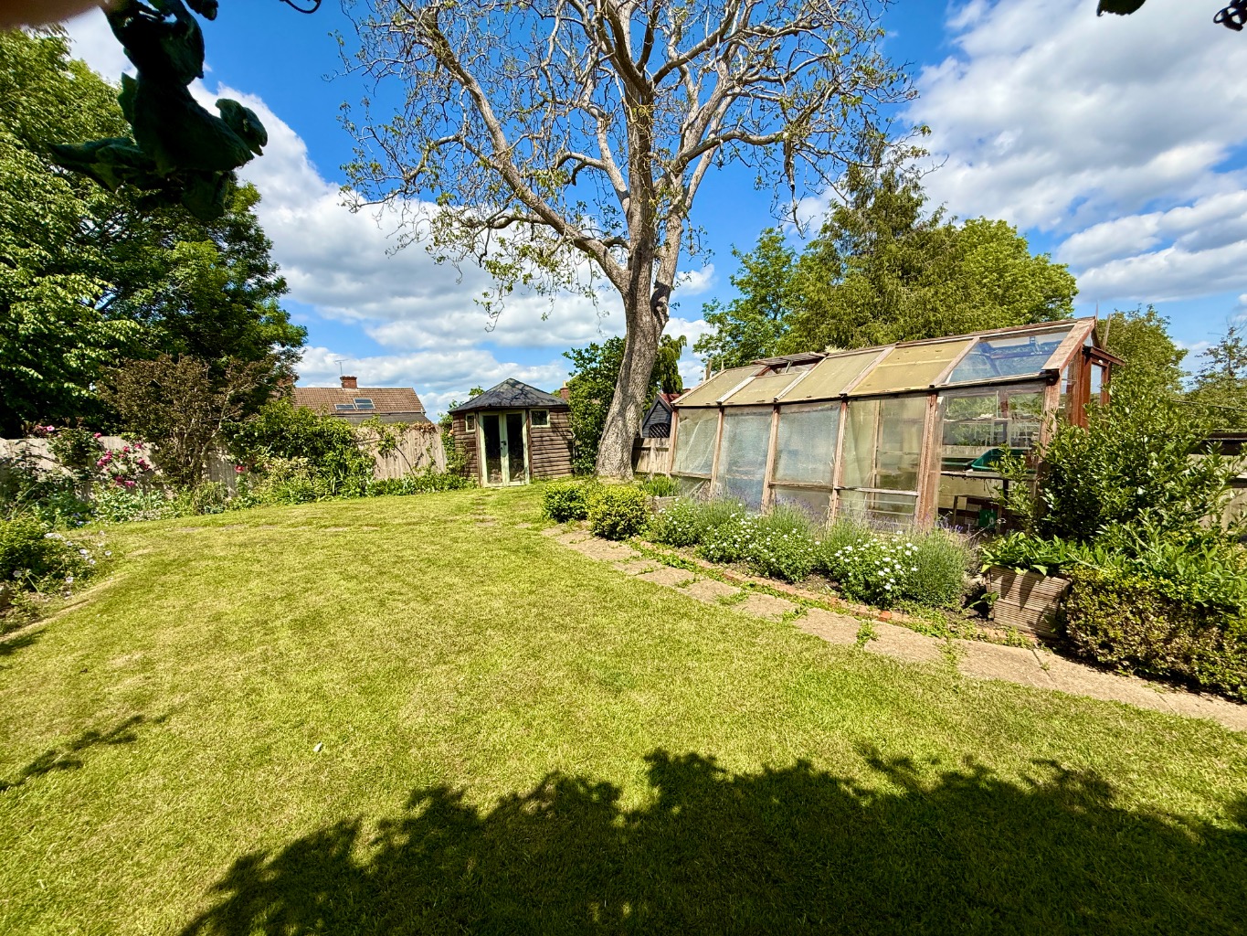 Capell Rise, Flore, NN7 4ND