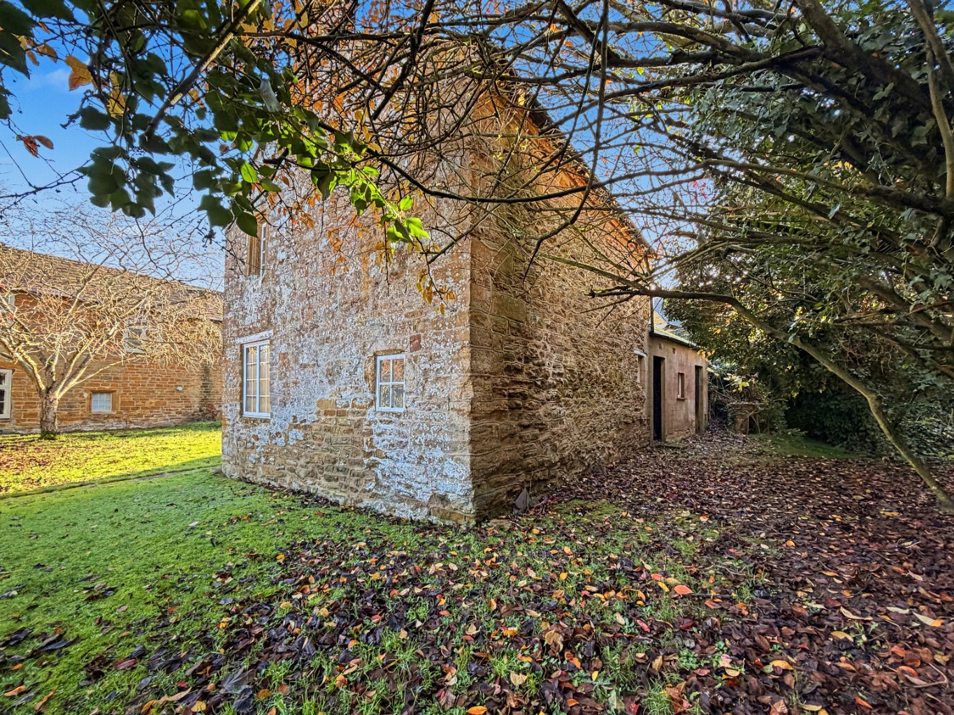 Rose Cottage, Main Street, Whilton, NN11 2NN