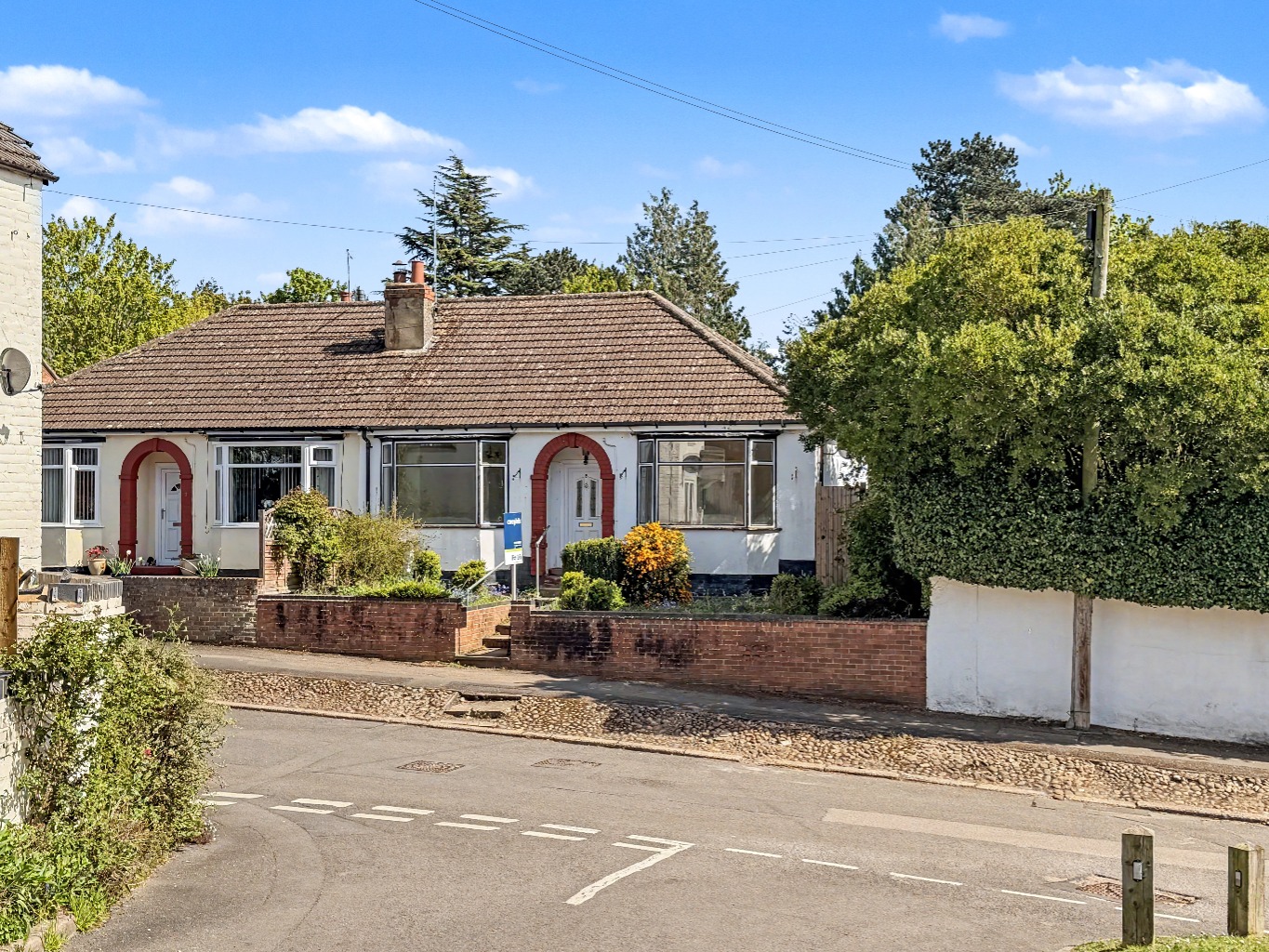 5 Sutton Street, Flore, NN7 4LD