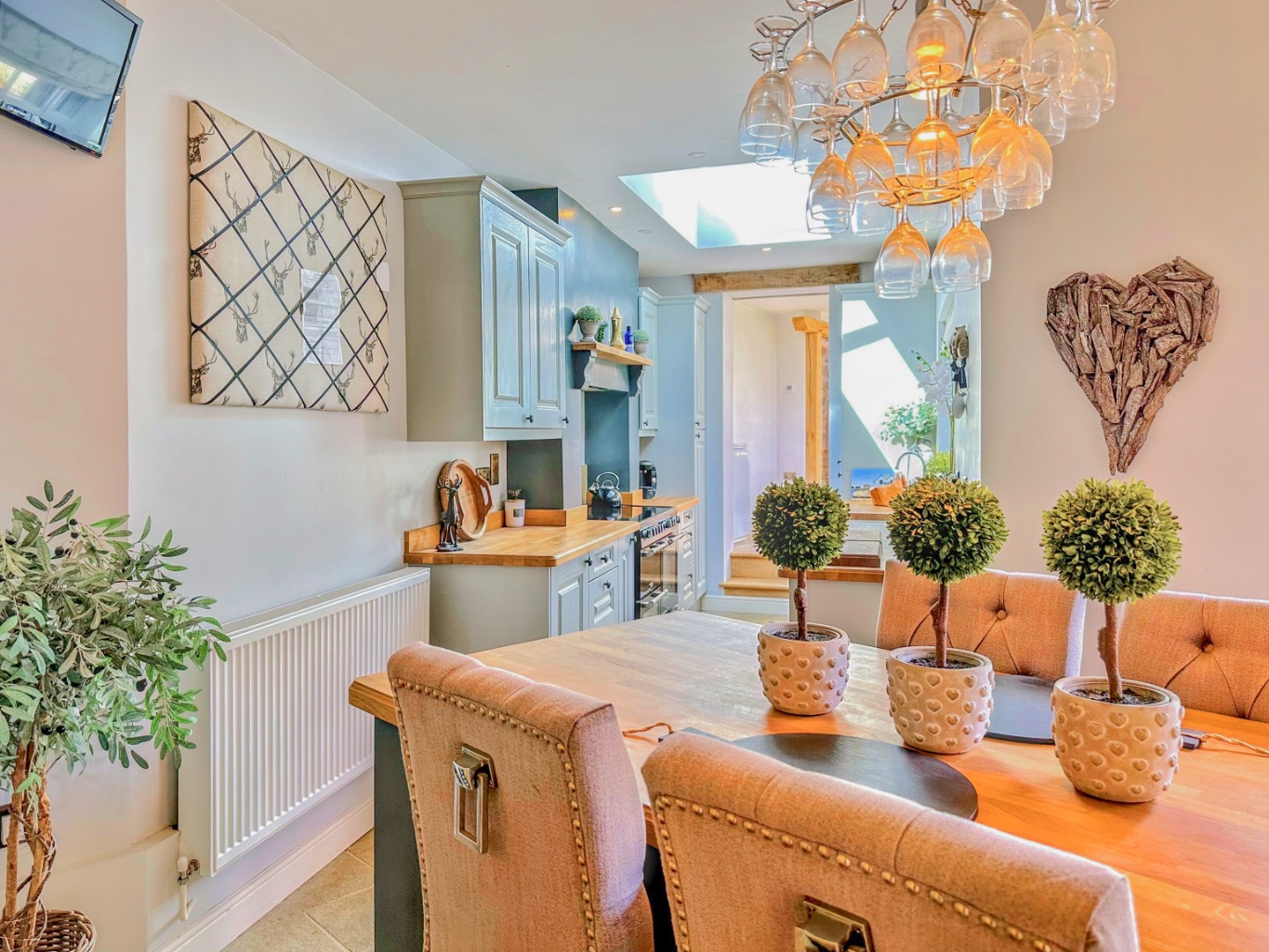 Main Street Whilton NN11 2NN.