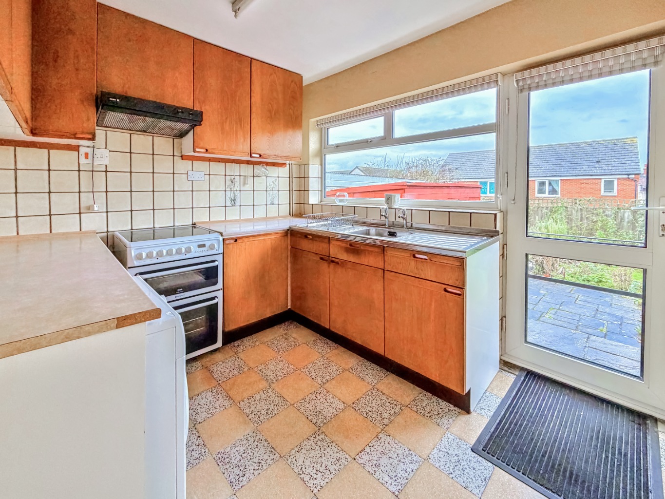 24 Rectory Close, Crick, NN6 7SY