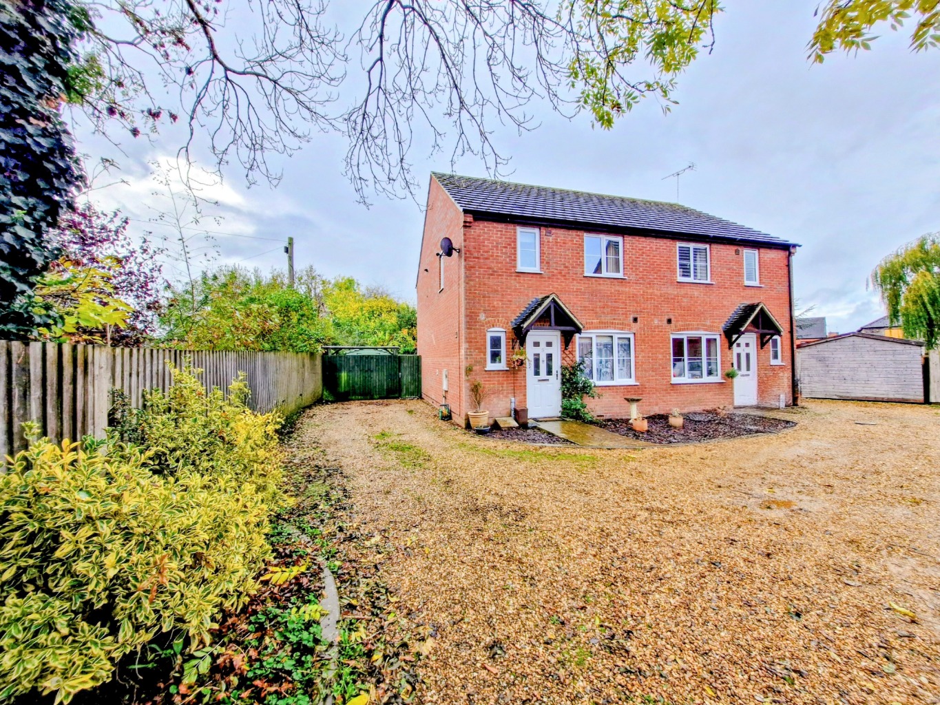 5 Furniss Close, Woodford Halse, NN11 3TJ