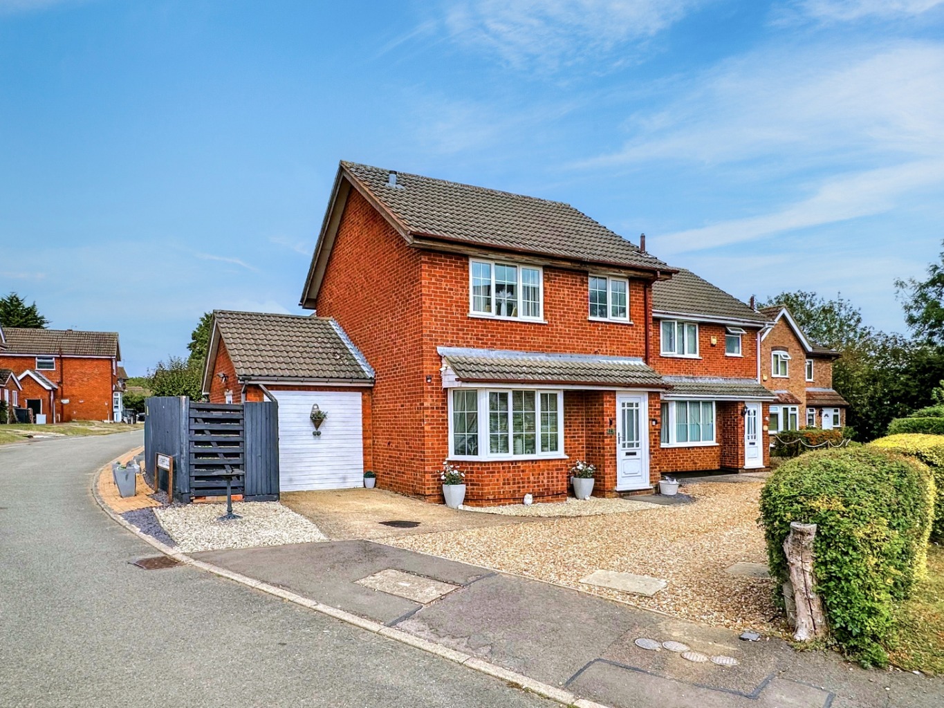 14 Thorpe Close, Wellingborough, NN8 3UU