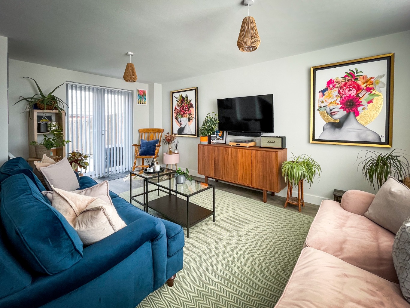 Lee Drive, Houlton, CV23 1AG
