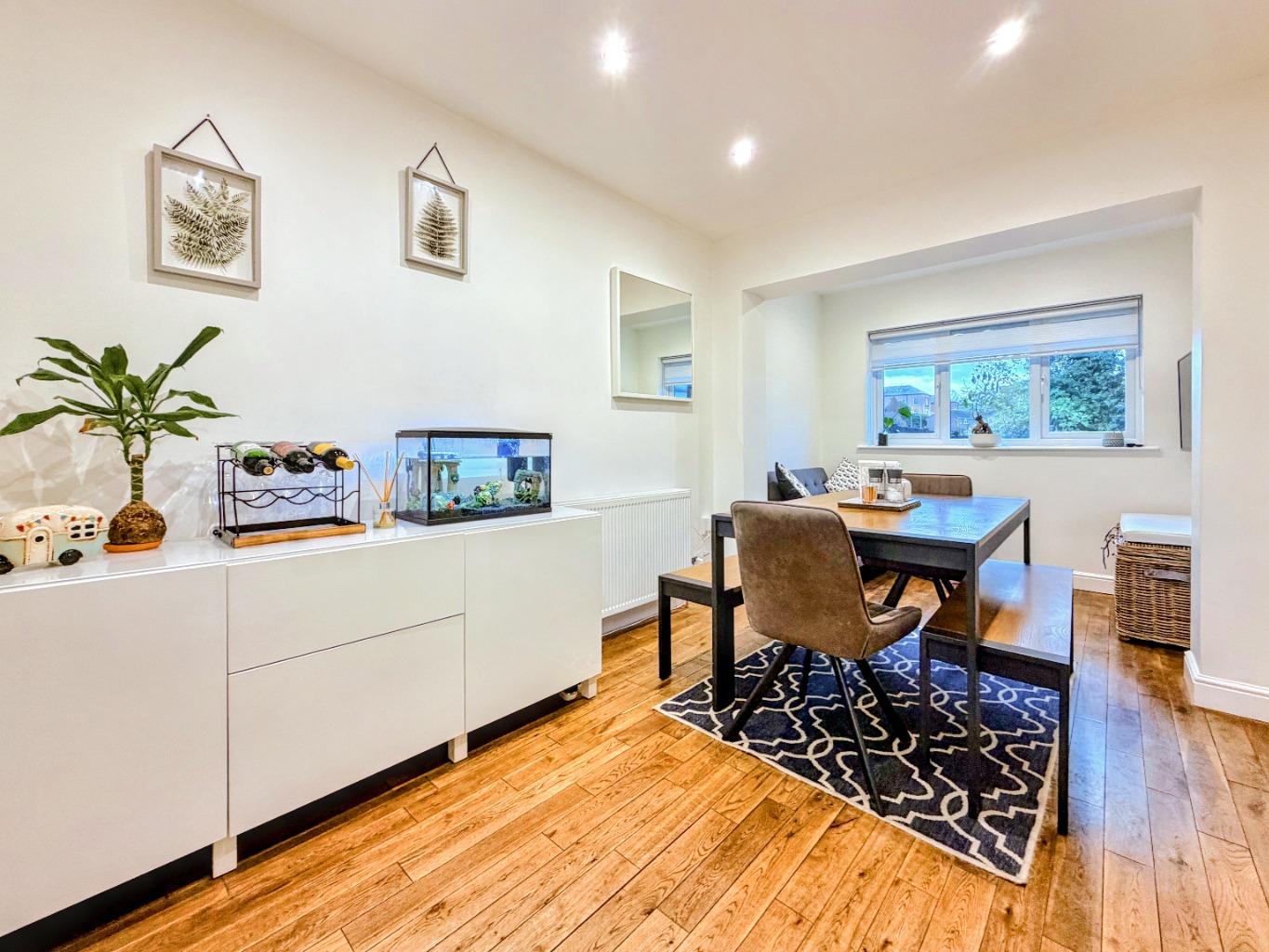 11b West Street, Weedon, NN7 4QU