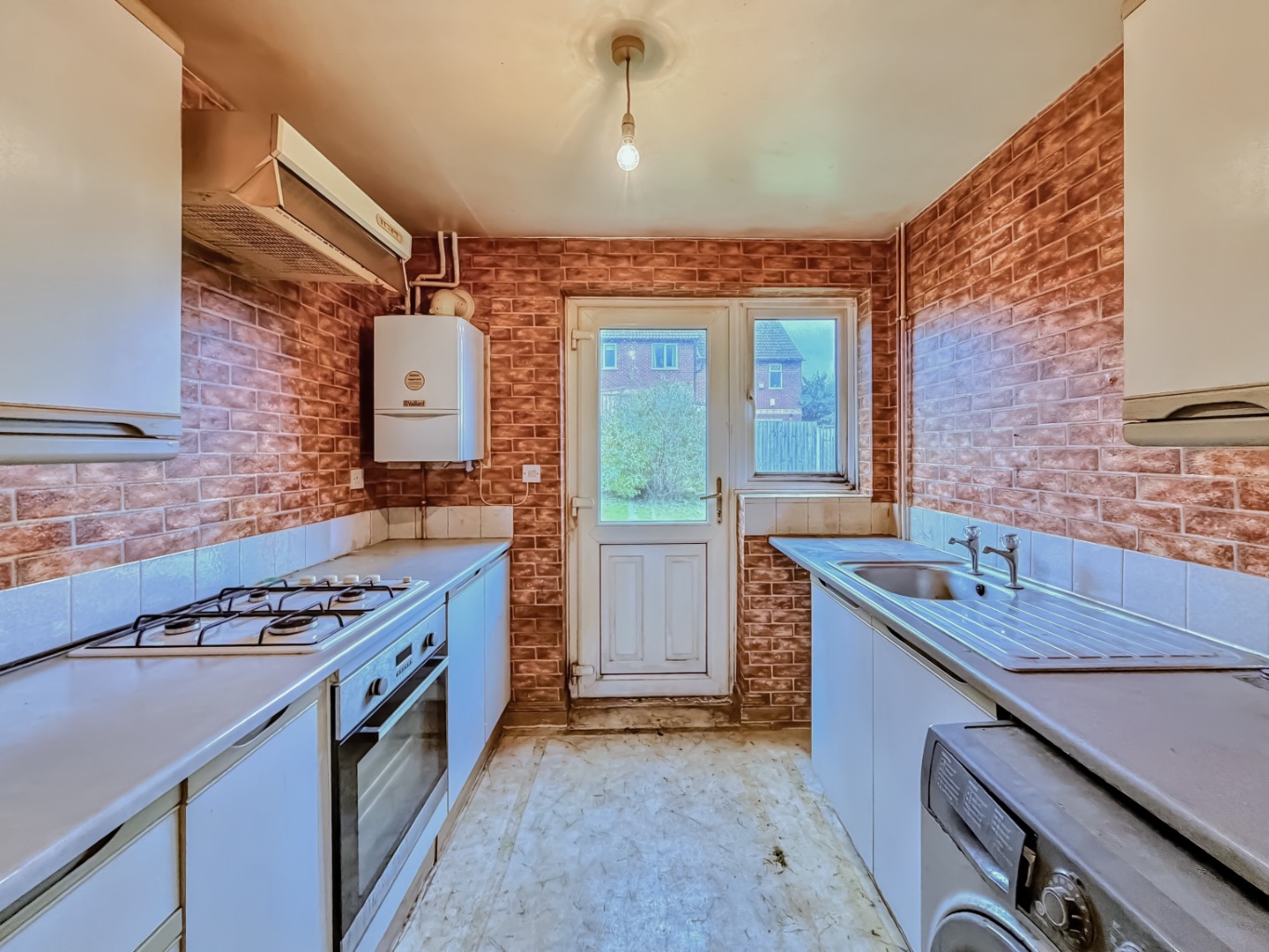 2, St. Annes Close, Daventry, NN11 4TW