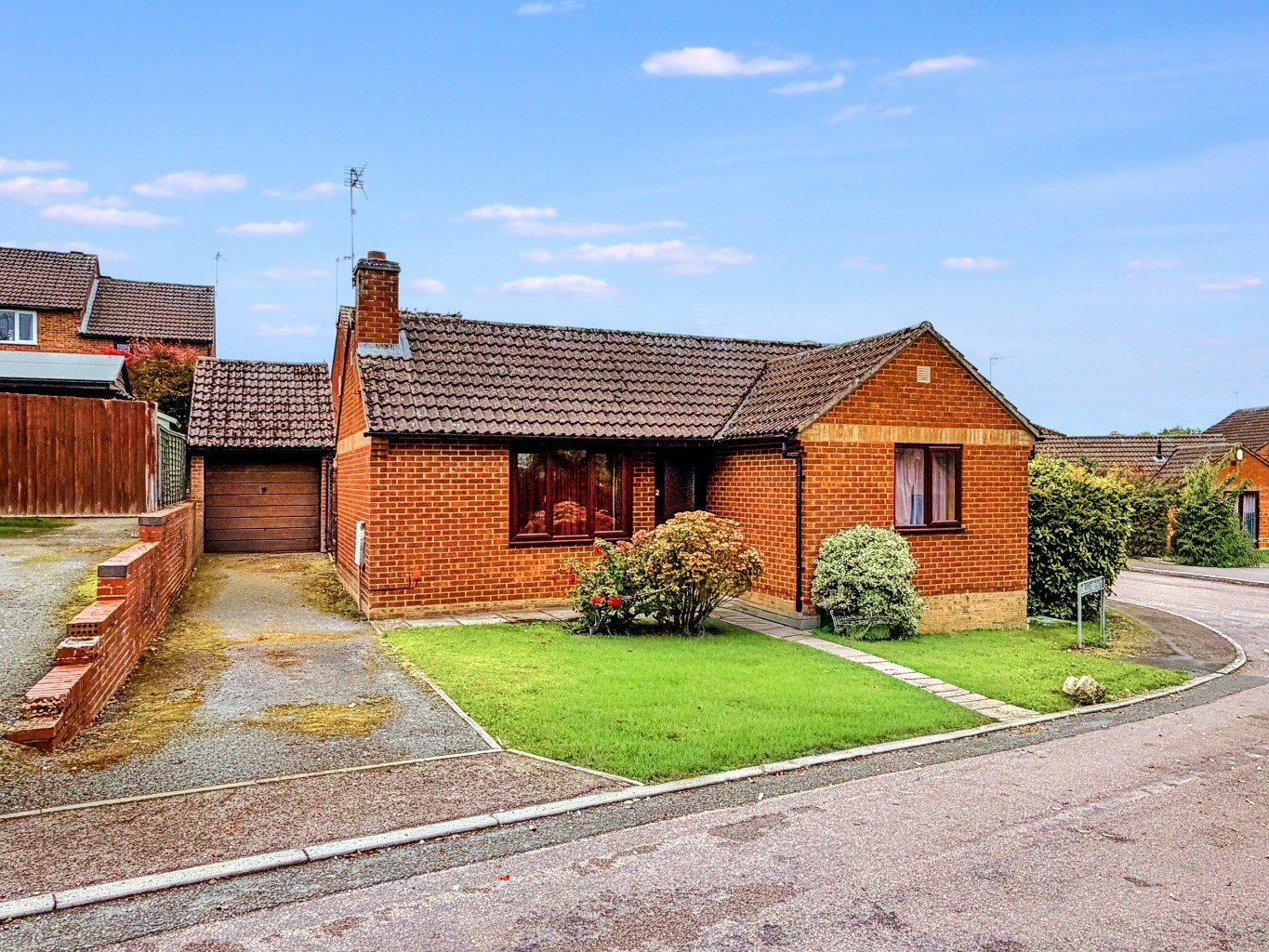 2, St. Annes Close, Daventry, NN11 4TW