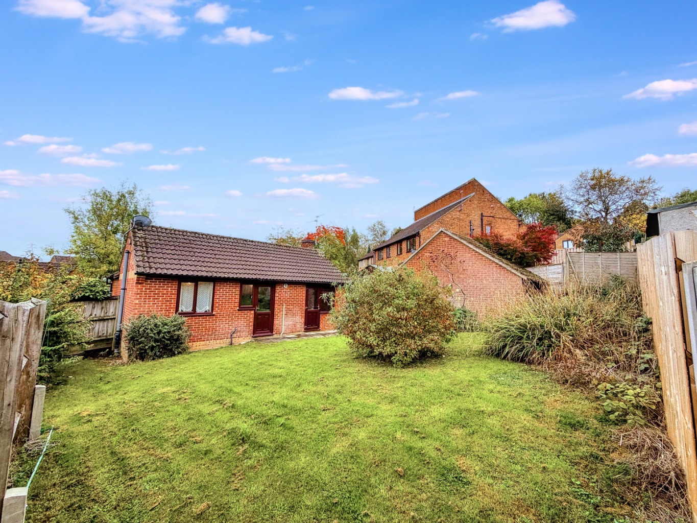 2, St. Annes Close, Daventry, NN11 4TW