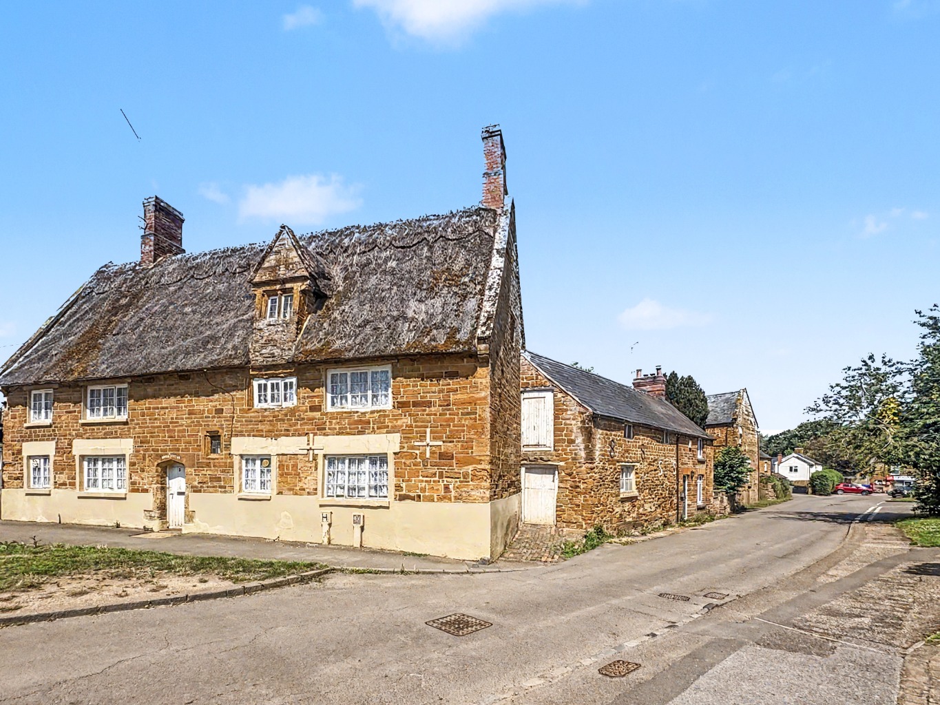 Homestead, 2 Mill Road, Kislingbury, NN7 4BB