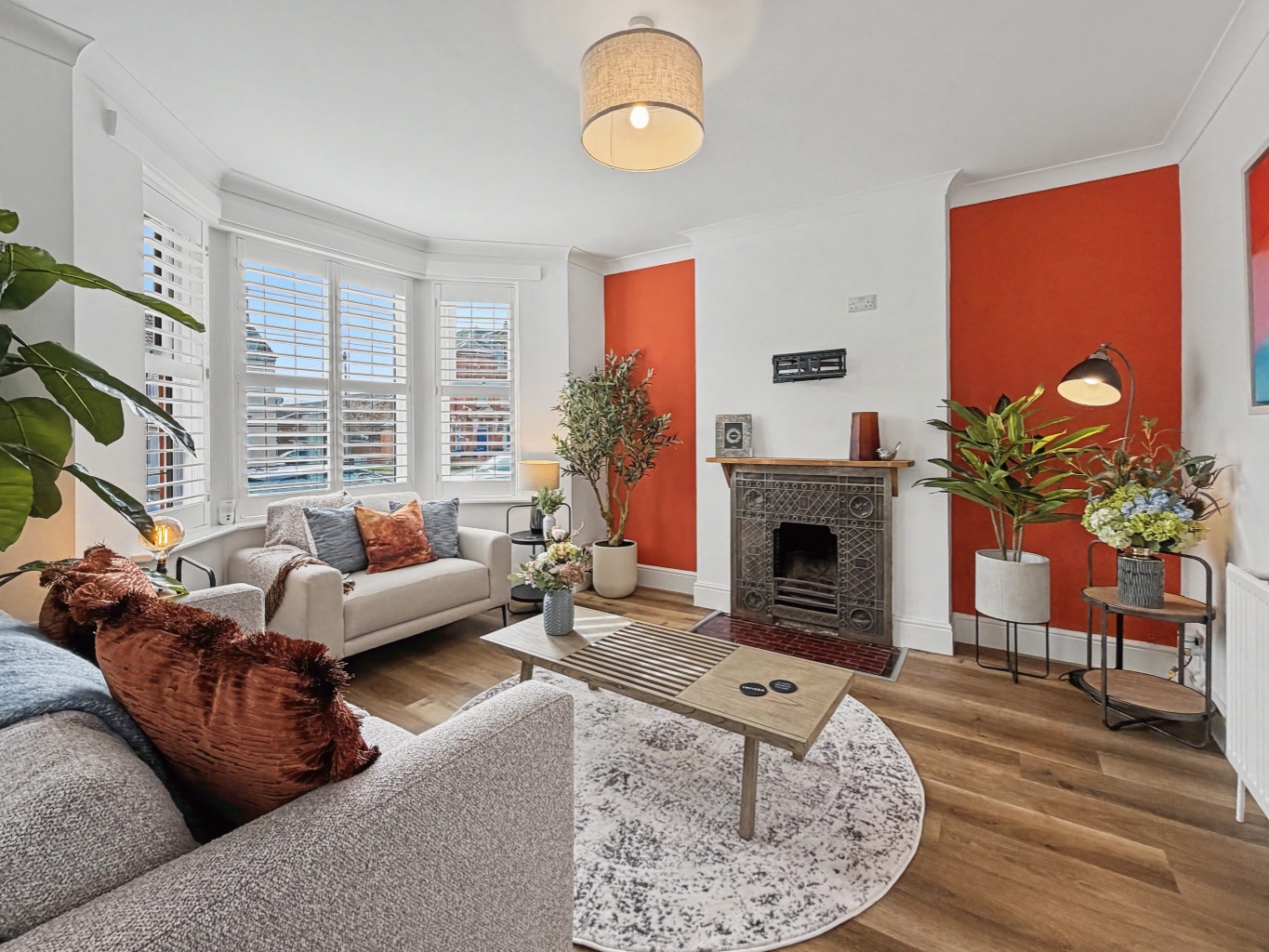 2  Badby Road, Daventry, NN11 4AW