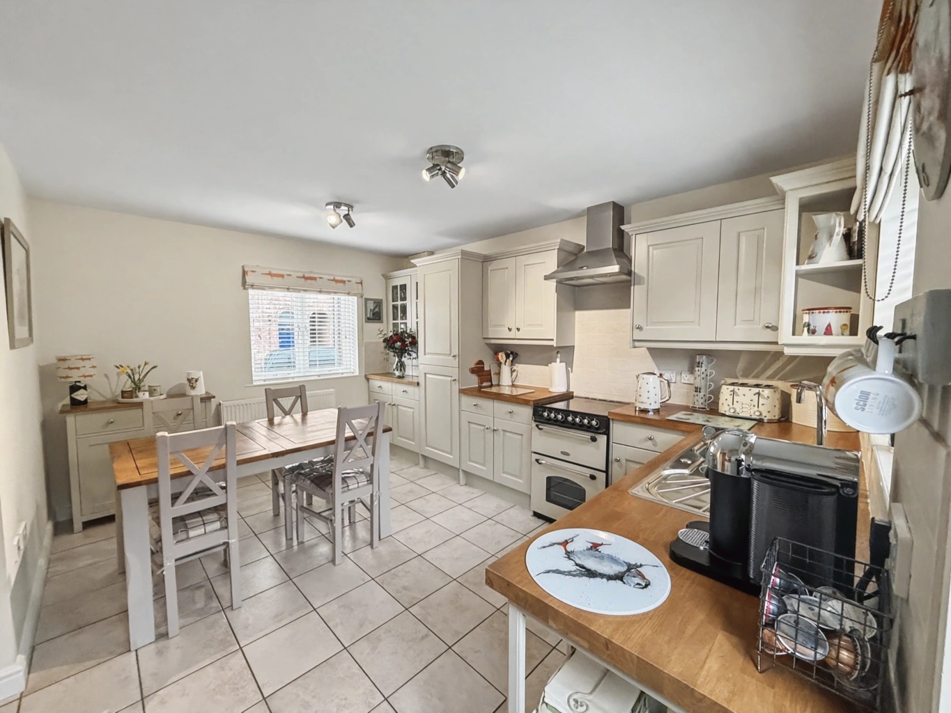 11 New Street, Weedon, NN7 4QS