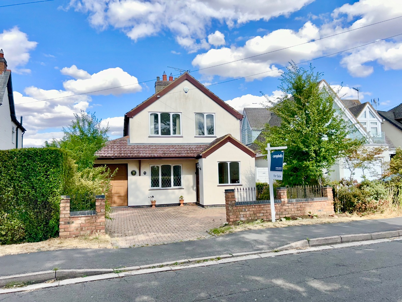 Oakside, 34 Cawston Lane, Dunchurch, Rugby, CV22 6QE