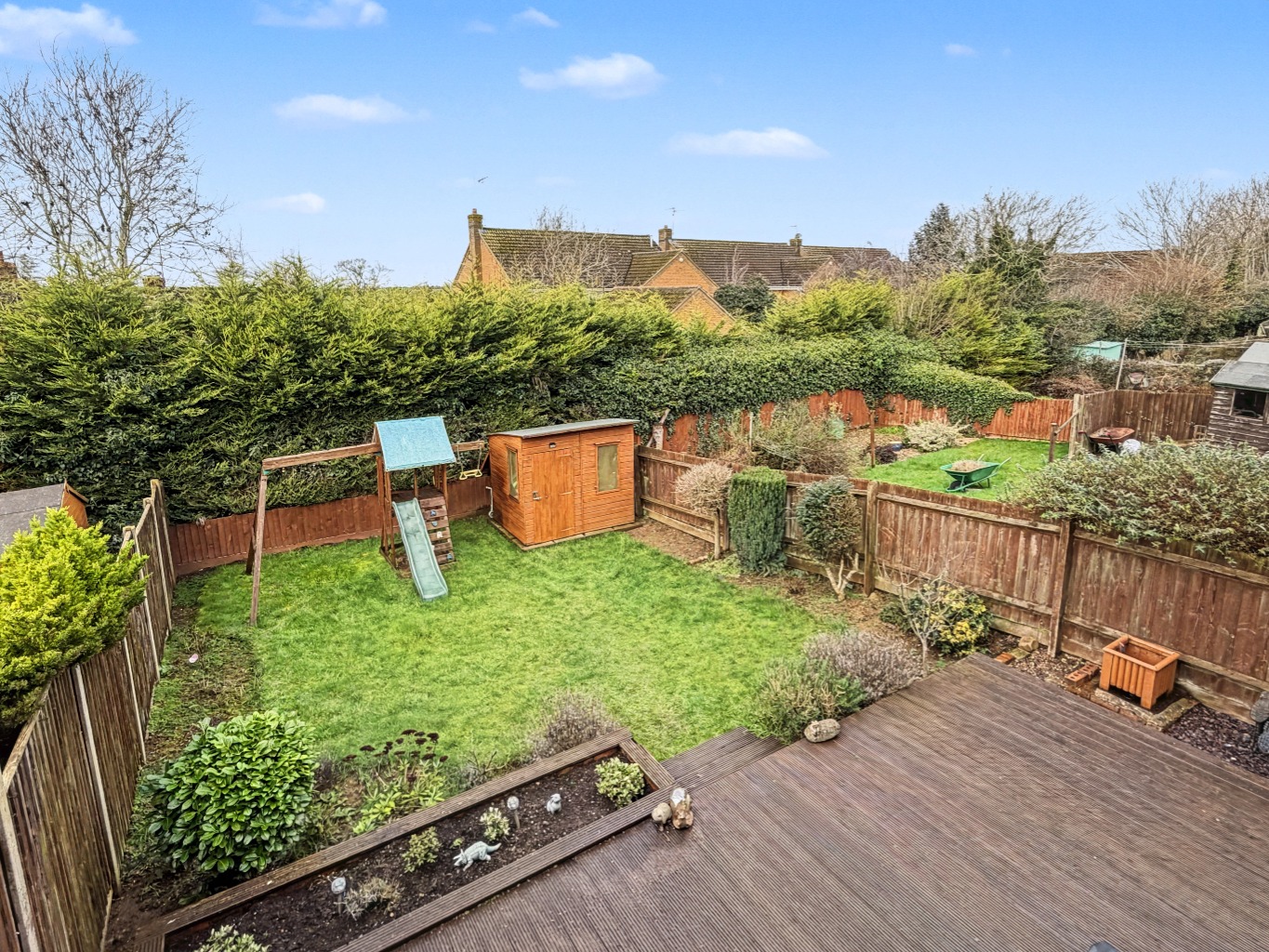 71 Grasscroft, Long Buckby, NN6 7PZ