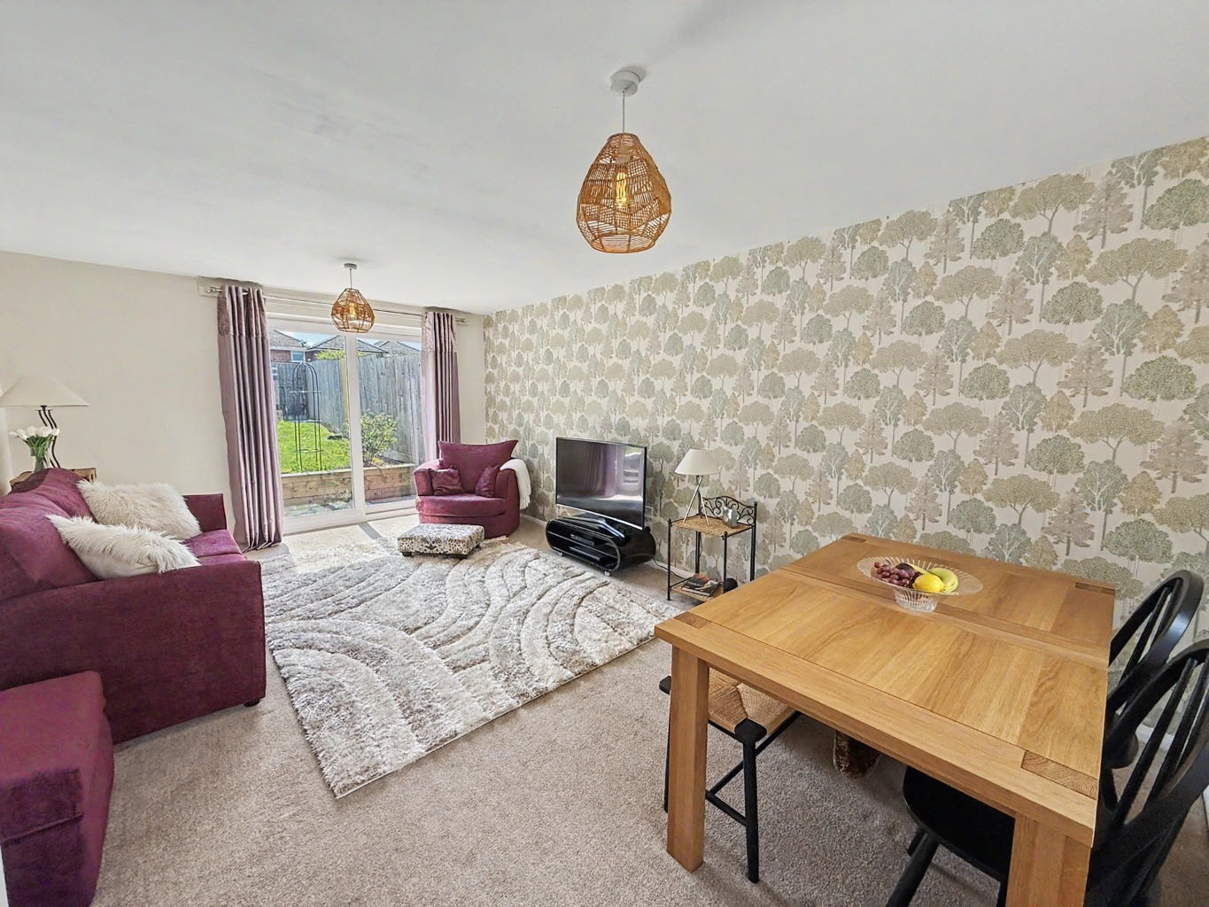 38 Harmans Way, Weedon, NN7 4PB