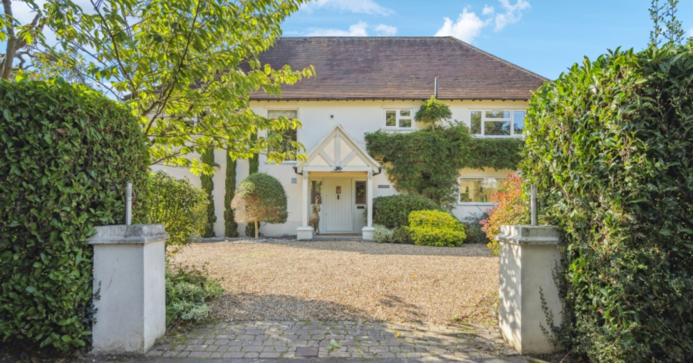 Luxury Staging Secrets: Presenting Your Gerrards Cross Home for Maximum Appeal