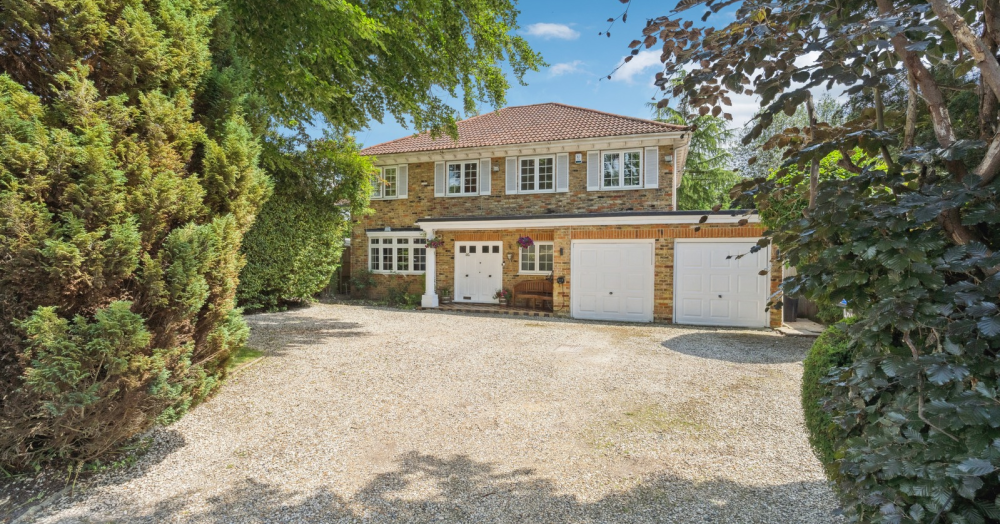 The Most Prestigious Streets to Live and Sell On in Gerrards Cross: A Fisher and Partners Insight