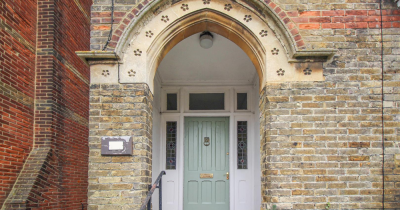 Six Bed Period Home with two Self Contained Studio Apartments