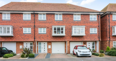 Willowbank - Well Presented Three Bedroom Townhouse - Sandwich