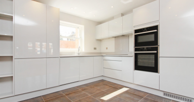 Queens Avenue - Exclusive Two Bedroom Apartment - Canterbury - TO LET