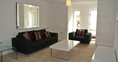 City Wall - Two Bedroom Riverside Apartment - Canterbury - TO LET