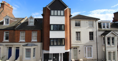 Station Road West - Modern Studio Apartment - Close to City - TO LET