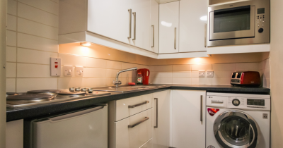 Burgate  - Modern City Centre Apartment - Canterbury - TO LET