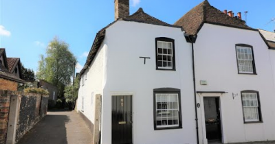 Church Street - Two Bedroom Period Cottage - Sandwich.