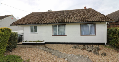 Village Family Home with Three/Four Bedrooms - Ash - TO LET